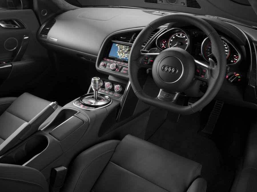 Торпедо Audi R8 V10 Plus 2013 года  (AU) (фото 25 из 25)